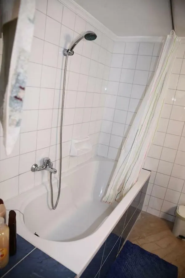 Cozy/Comfortable Flat 50 Sq Flat, 15' From City'S Centre. Great Vfm! Thessaloniki Greece